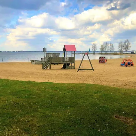 Chalet Seemowe Am Veluwemeer Im Europarcs Bad Hoophuizen Hulshorst