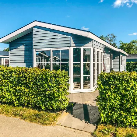 Chalet Seemowe Am Veluwemeer Im Europarcs Bad Hoophuizen * Hulshorst